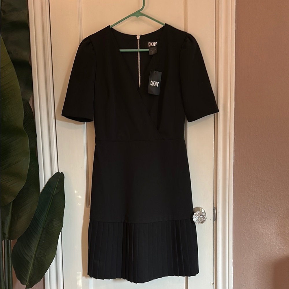 BNWT DKNY Black Sheath Mini Dress